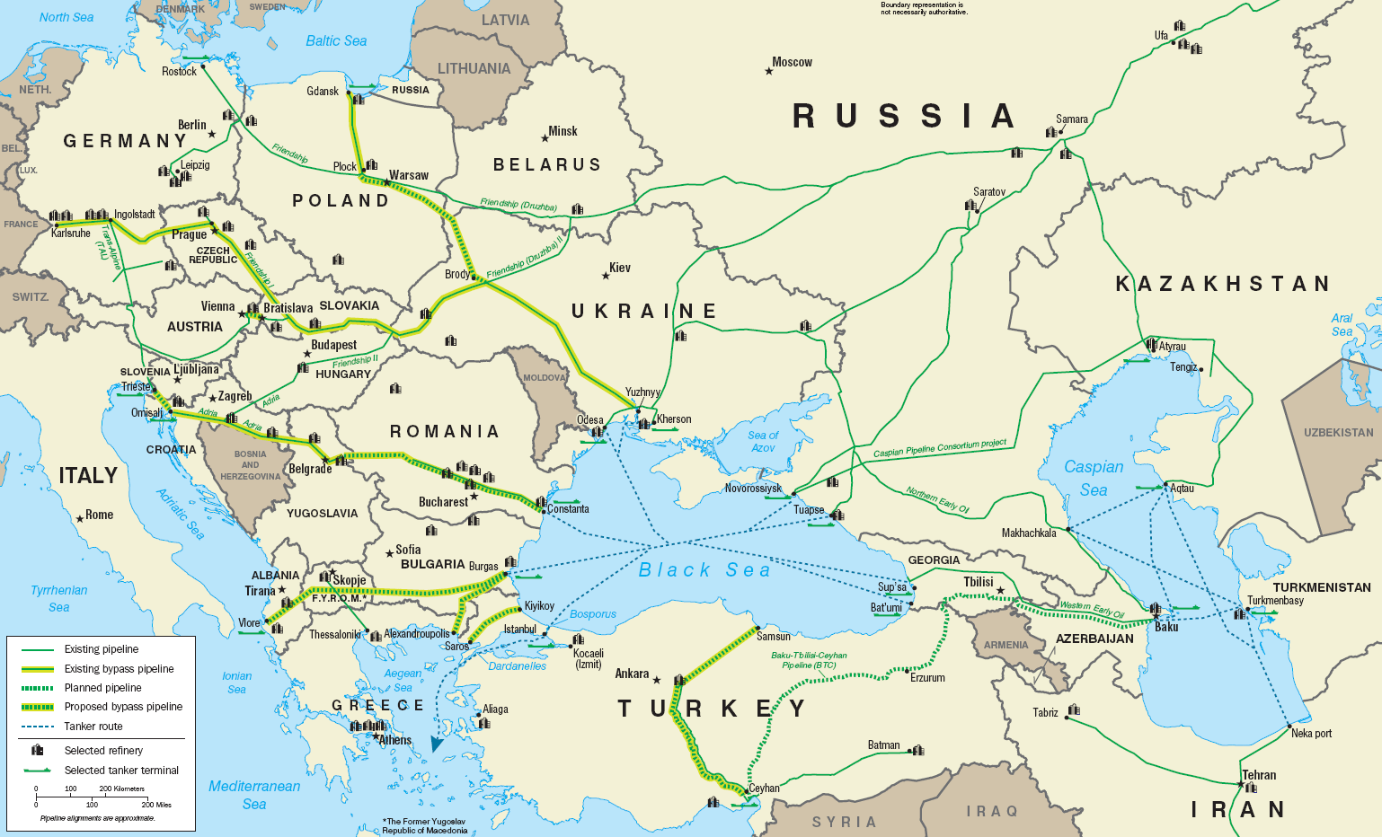 Map of major oil pipelines in Europe, including the Druzhba trunk from Almetyevsk through Belarus to the northern and southern branches into Germany, Poland, Slovakia, and Hungary