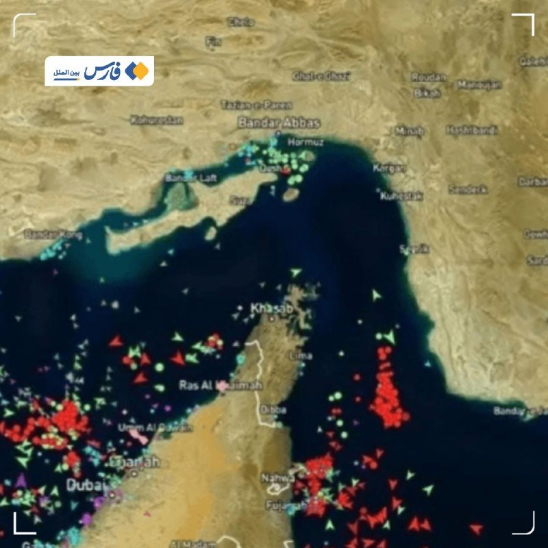 A satellite map view shows the Persian Gulf and Strait of Hormuz region, marked with numerous red, green, and cyan vessel icons concentrated near coastal cities like Dubai and Bandar Abbas.