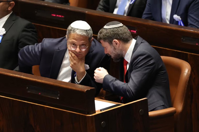 Dublin instructs immigration to refuse entry to two Israeli ministers, in the most concrete bilateral measure against the Netanyahu coalition from a Western European capital in this conflict.