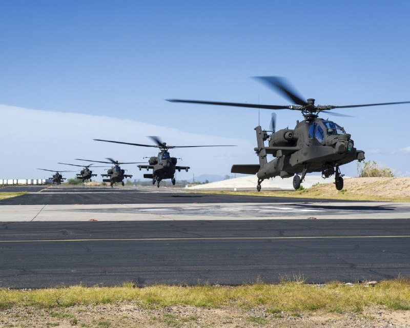 A US Army AH-64 Apache crashed off the Strait of Hormuz on 8 June 2026.