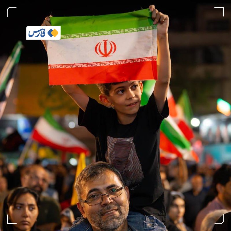 A frame from Iranian state media coverage accompanying the IRGC General Command's 9 June 2026 statement to wartime poets and eulogists.