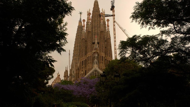 The Sagrada Família in Barcelona, photographed for a France 24 picture essay marking the centenary of Antoni Gaudí's death and Pope Leo XIV's blessing of the basilica.