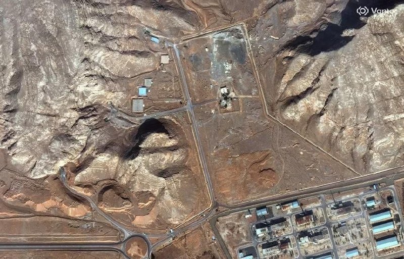 A social media post from "IRAN EMBASSY in KENYA" displays before-and-after aerial images of two radar installations, labeled as ASR-1000 in Kuwait and TPS-59 in Bahrain, showing visible damage.