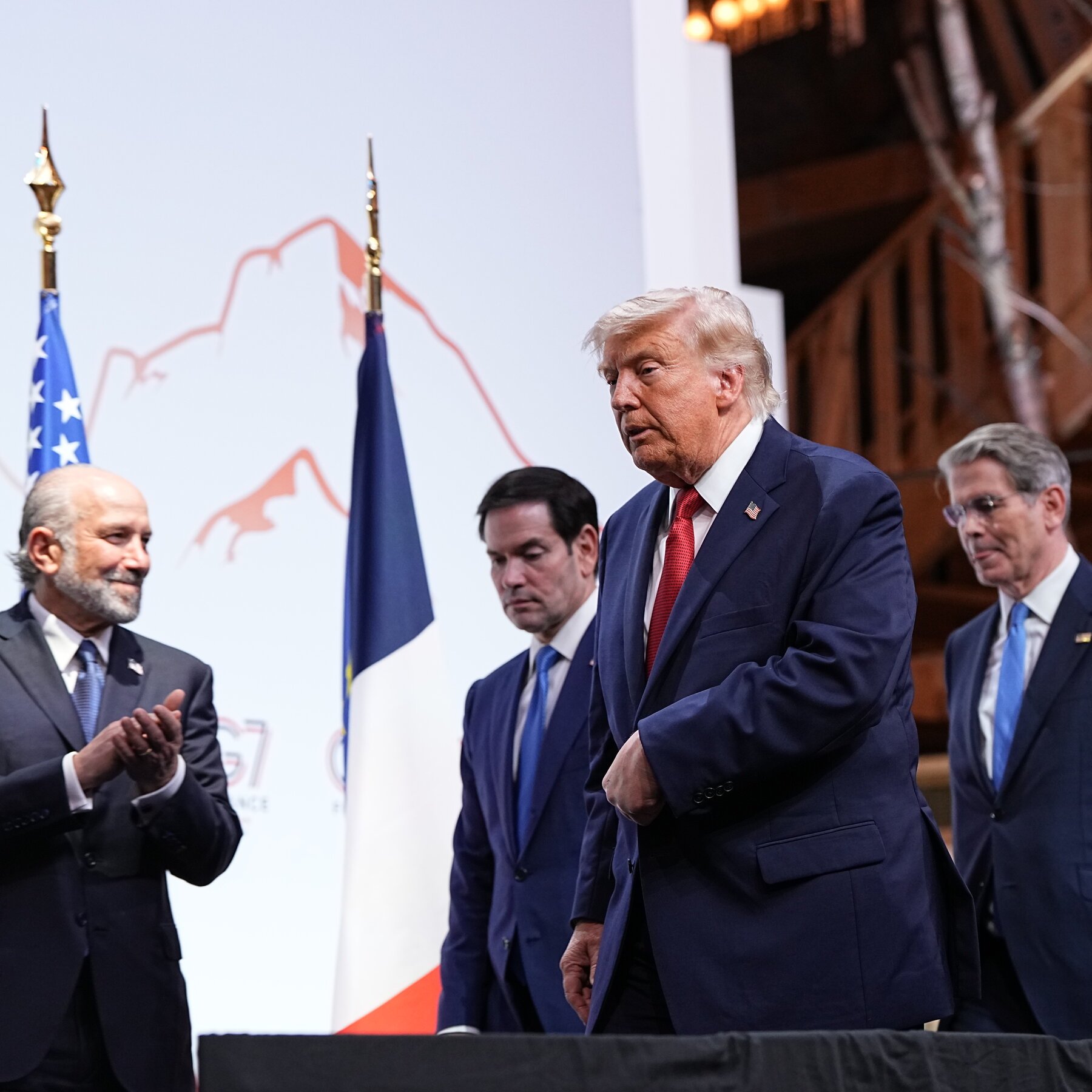 A screenshot of a tweet from Donald J. Trump's verified account (@realDonaldTrump) stating that Iran was "ready to collapse" before the Iran Deal, overlaid with Hebrew text.
