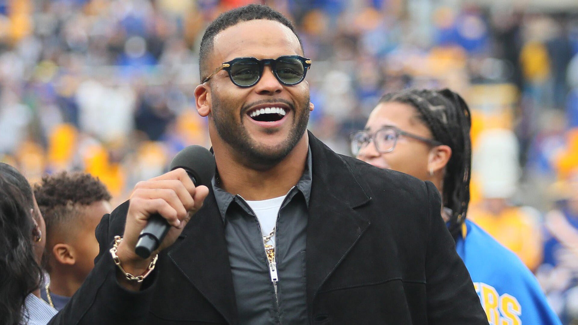 Reports that Aaron Donald is weighing a return to the Rams have Los Angeles staring at a defensive front no other roster can match — and at a salary-cap puzzle few front offices have ever had to solve twice.