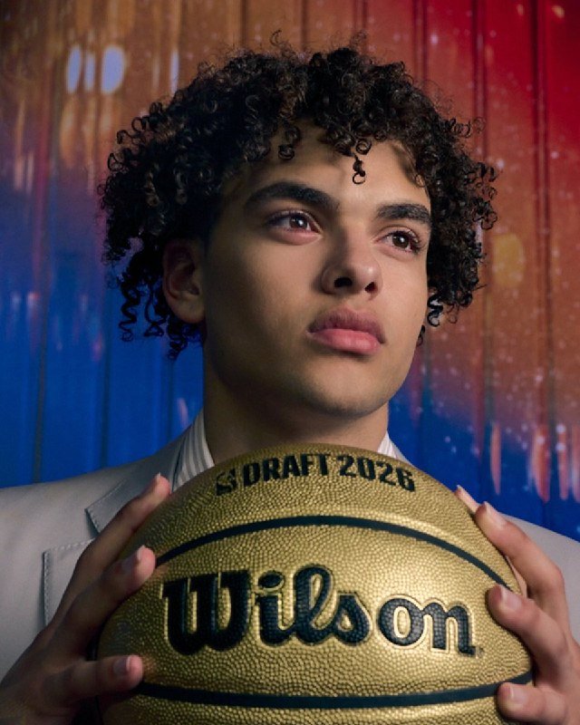 Cameron Boozer lands in Memphis, Cameron Carr in New York, and Sergio de Larrea in Los Angeles.