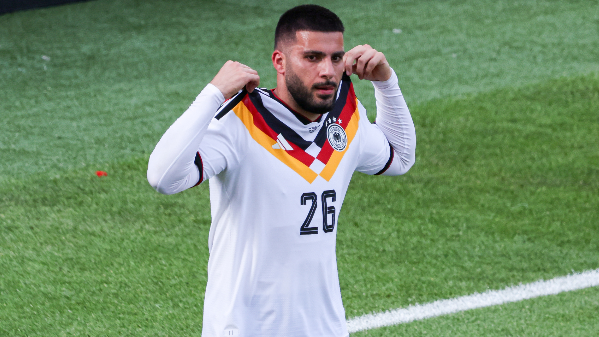 Promotional graphic for a FIFA World Cup 2026 Round of 32 match between Germany and Paraguay on June 29, 2026, featuring two players, national flags, and landmark backdrops.