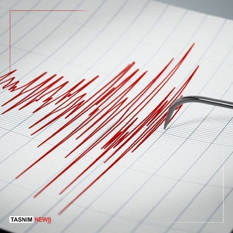 A close-up image shows a seismograph needle tracing jagged red seismic wave lines on grid paper, with a "TASNIM NEWS" watermark in the corner.