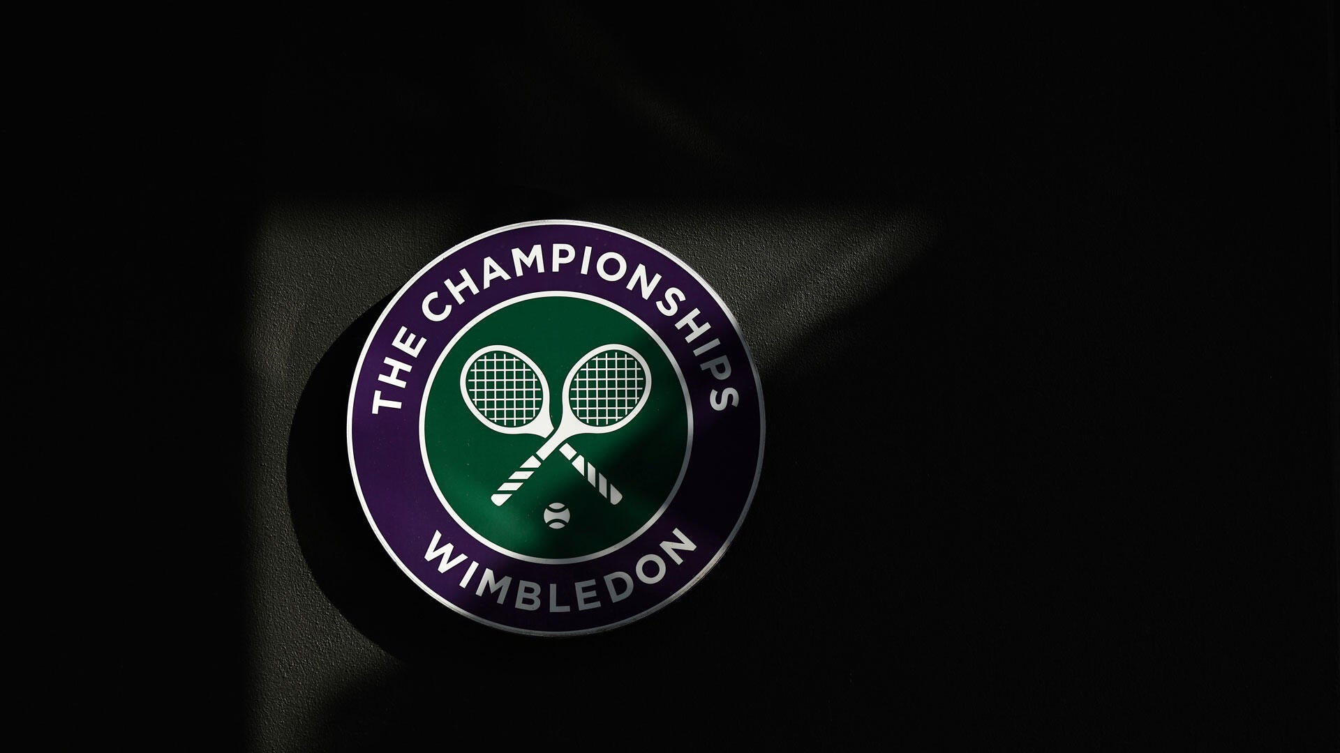 Sky Sports' Gamechanger segment asks whether Serena Williams is brave or reckless to chase a Wimbledon singles title at 44.