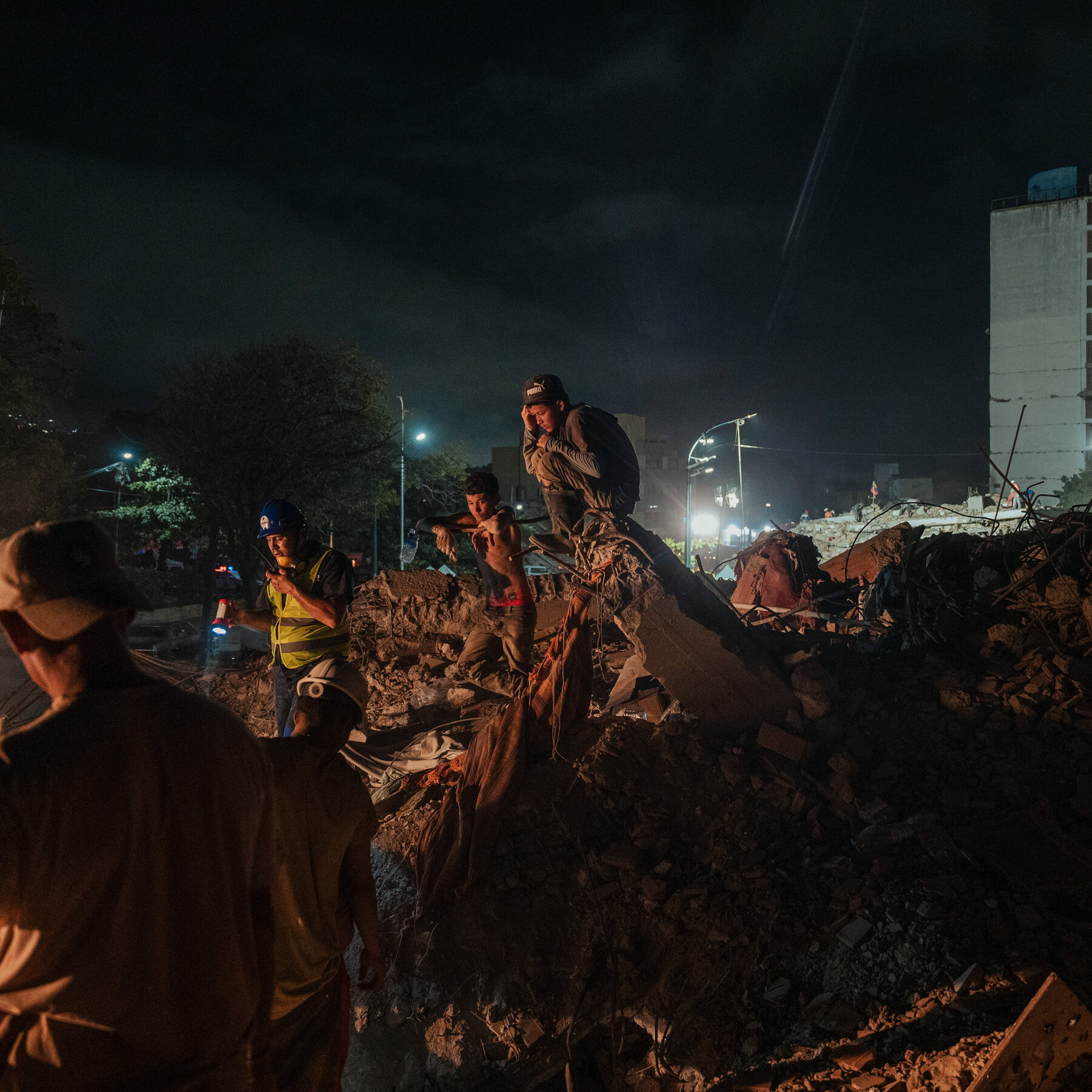 Two shallow back-to-back tremors have killed at least 1,430 people and left 68,900 missing along Venezuela's Caribbean coast.