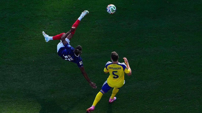 After 14 years of caution, Didier Deschamps has freed France's attack.
