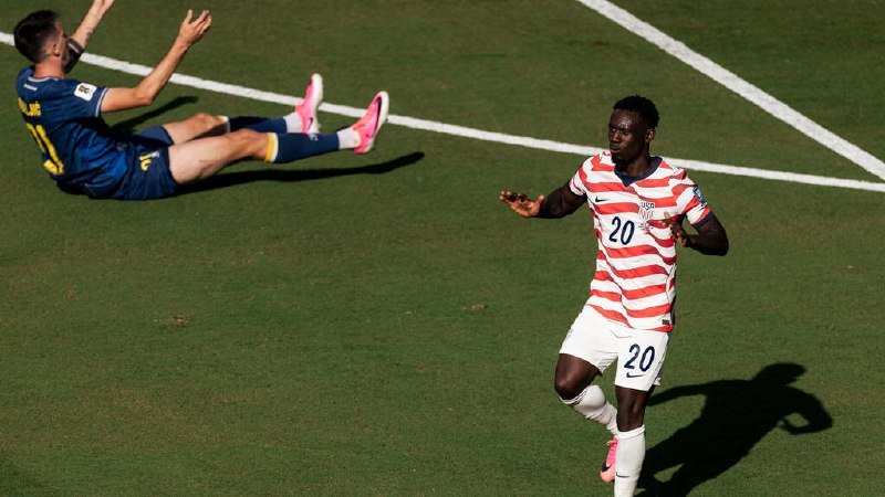 UEFA's denunciation of FIFA's last-minute reinstatement of Folarin Balogun for the United States' opening World Cup match against Belgium has escalated a quiet turf war between confederations into a public row over whose rules apply, and to…
