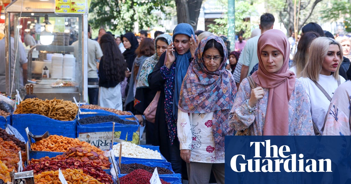 Overnight footage from Jamkaran shows a regime under stress converting grief into organised political theatre — and the choreography says as much as the crowd.