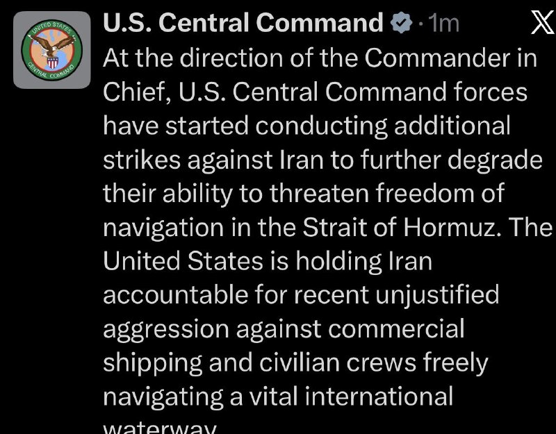 A man with blond hair in a dark suit and red tie looks directly at the camera, beneath an "Epoch Times" logo and a headline reading "Trump Threatens to Strike Power Plants Unless Iran Returns to Negotiation."