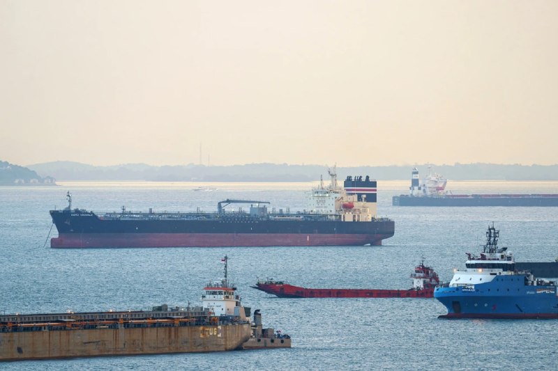 Comments attributed to the US president expand the pressure campaign on Tehran from oil and electricity to desalination, while the Revolutionary Guards Navy declares foreigners have no stake in the chokepoint.