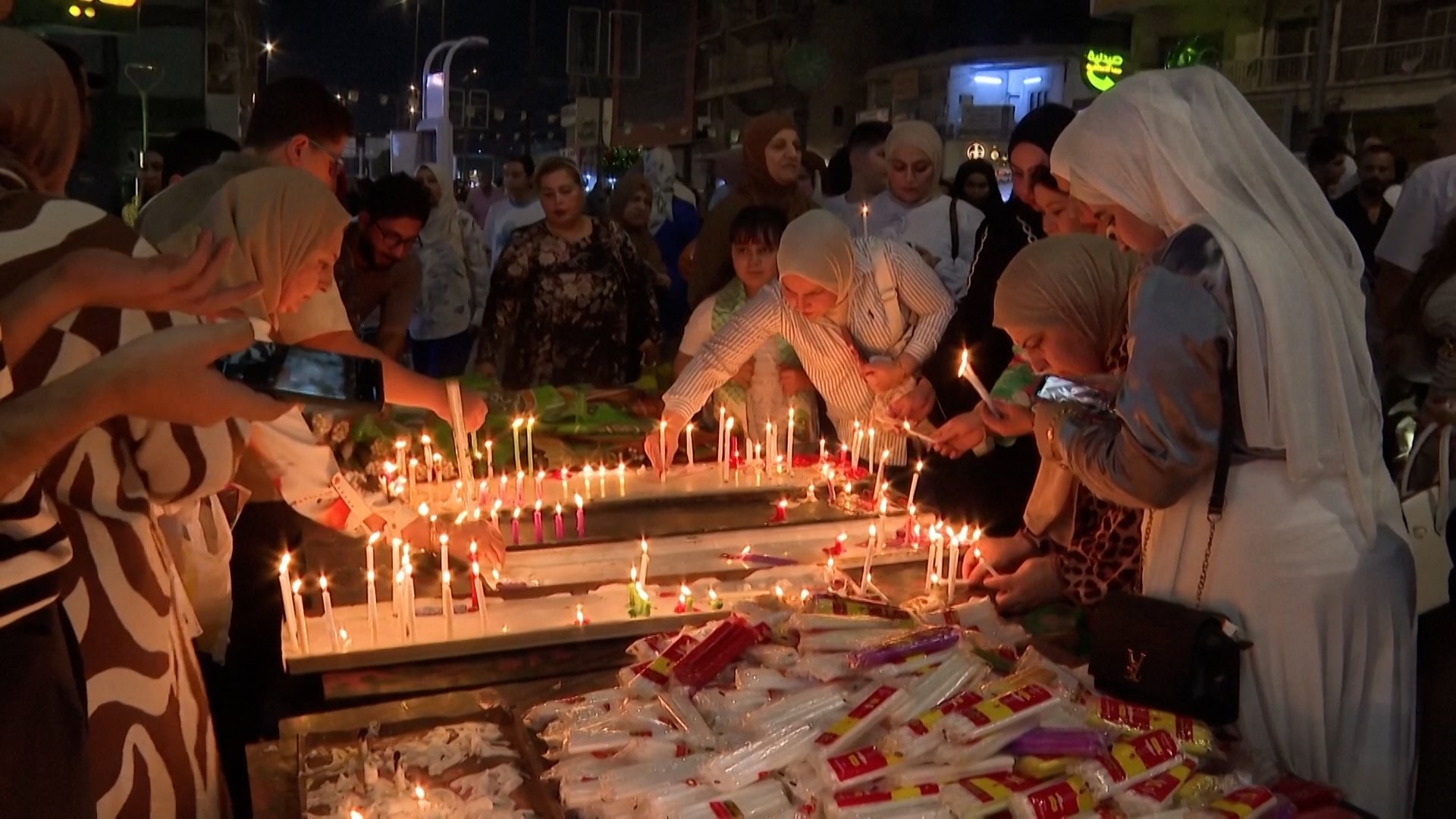 Berlin says it will scale back its troop presence in Iraq.