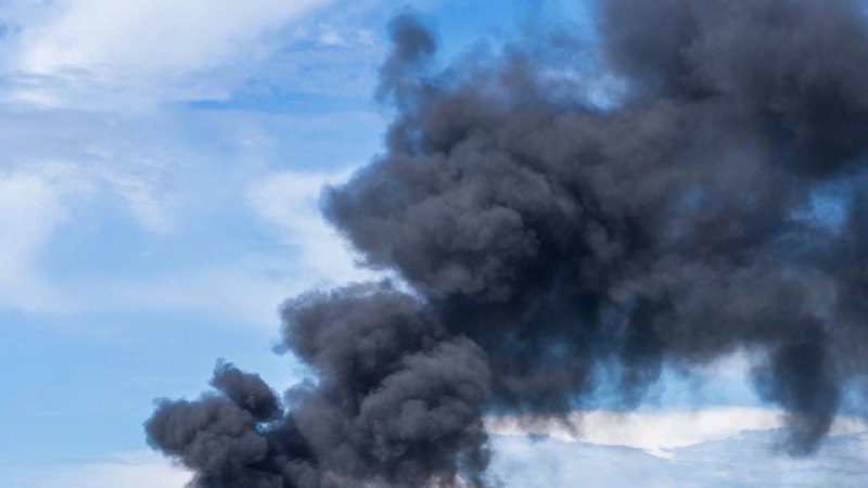 Iran-aligned outlet reports advanced electro-optically guided Russian missiles struck a BRSM-Nafta facility near Kyiv, the latest in a sustained campaign against Ukrainian fuel logistics.