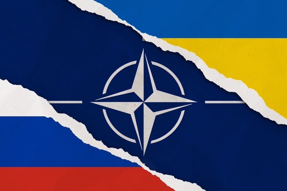 Five separate descent warnings in as many minutes and a steady drumbeat of Telegram traffic from Kyiv-resident monitors told the same story on the night of 15 July 2026: Russia keeps firing ballistic missiles at the Ukrainian capital, and t
