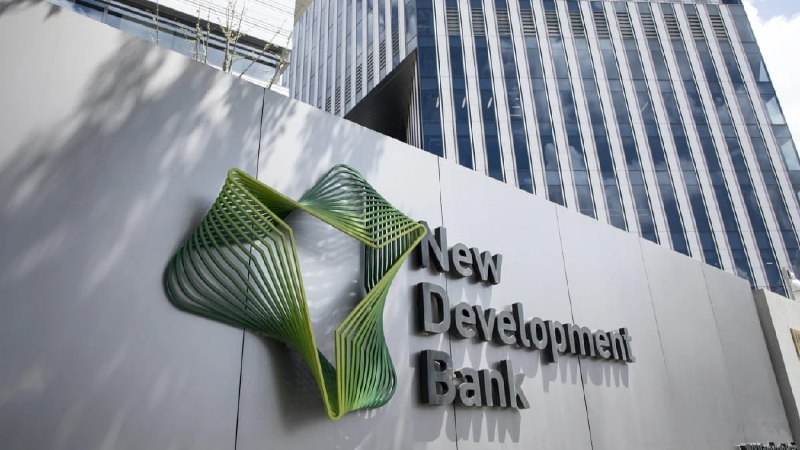 Tehran says it downed a US cruise missile on 20 July, hours after disclosing damage to more than a third of its natural gas capacity, while Moscow's central bank gold reserves drop to a six-year low.