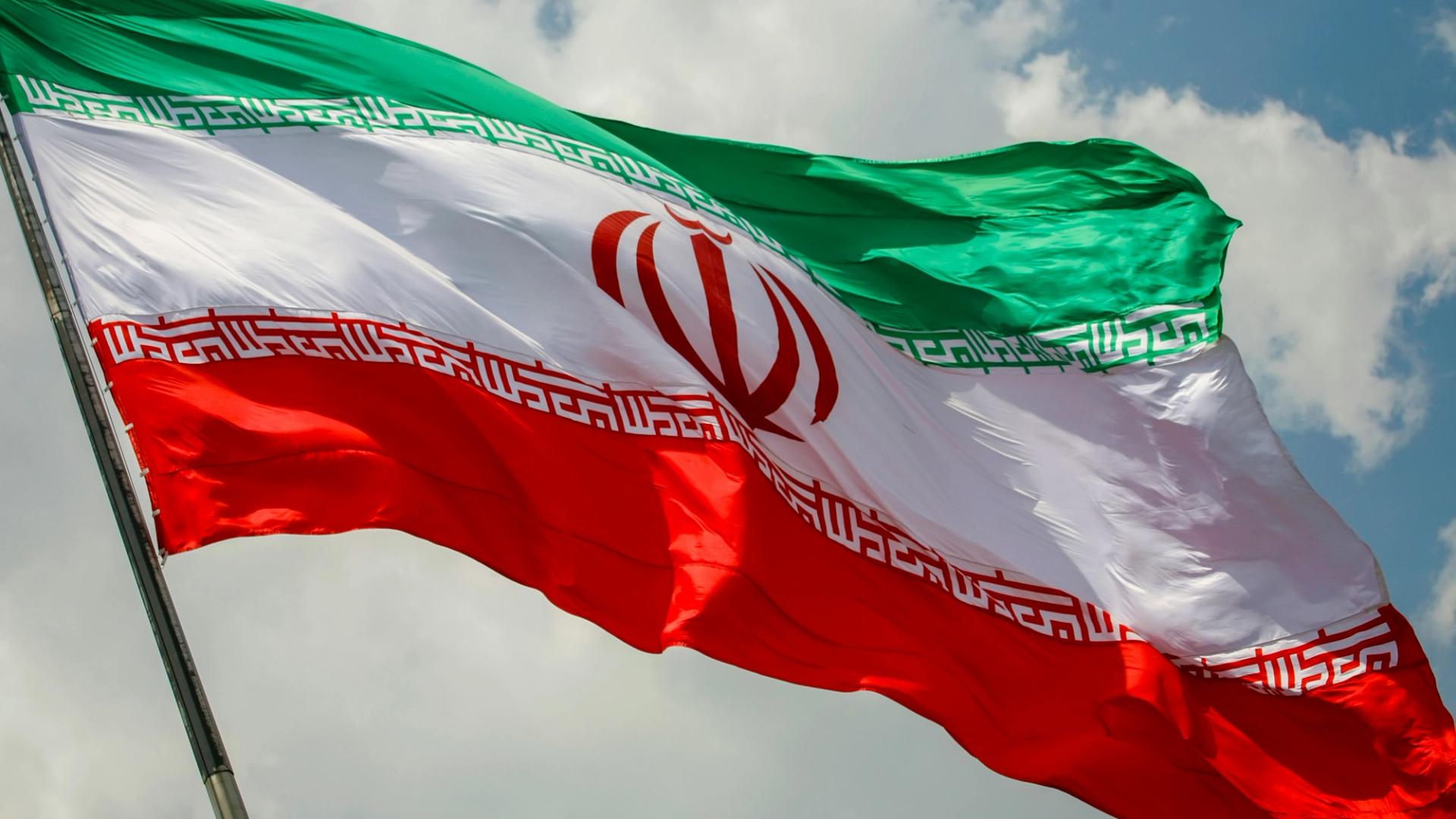 Tether is bringing its Hadron tokenization platform into Saudi real estate the same week US crude imports from the kingdom register a 40-year nadir.