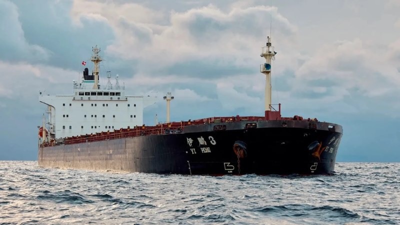 Tanker traffic in the Strait of Hormuz, the chokepoint at the centre of a 14 August 2026 dispute between reported strikes, a relayed JPMorgan legal note and a US sanctions threat.