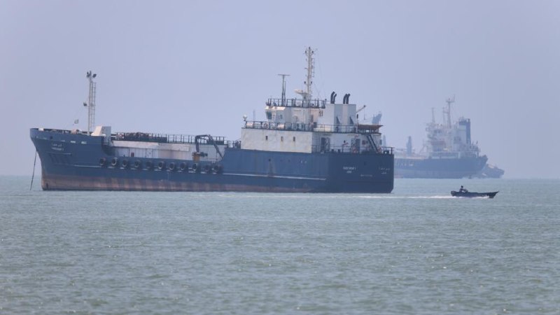 Trump says Washington "controls" the Strait of Hormuz through a naval blockade.