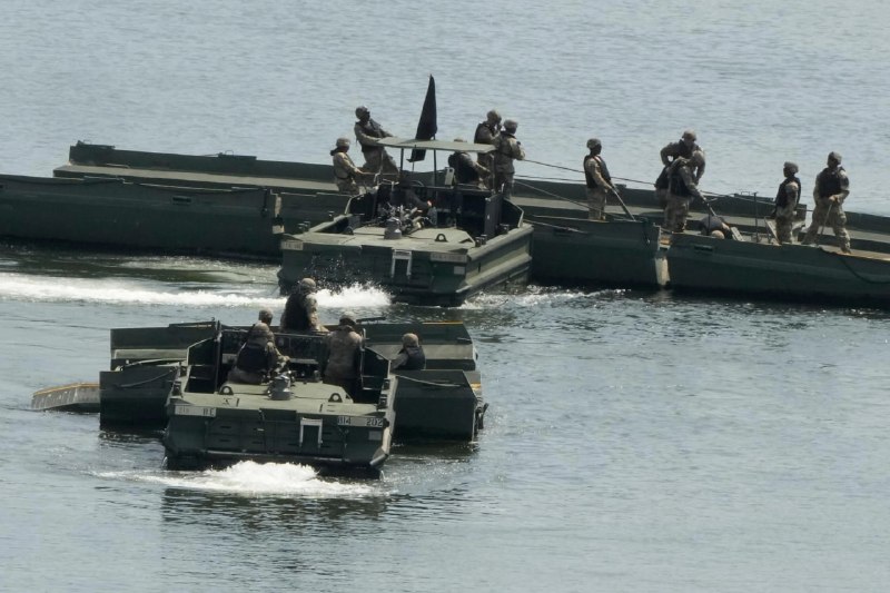 A 6-day cut to US-ROK drills and a same-day Wang Yi visit to Seoul suggest the Trump administration is trading exercise tempo for diplomatic room, just as a US warship breakdown raises fresh questions about fleet readiness in the Western Pa…