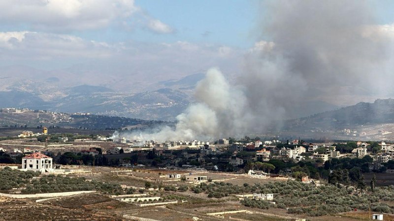 Smoke rises over the outskirts of Zawtar al-Sharqiya, south Lebanon, on the morning of 23 September 2026.