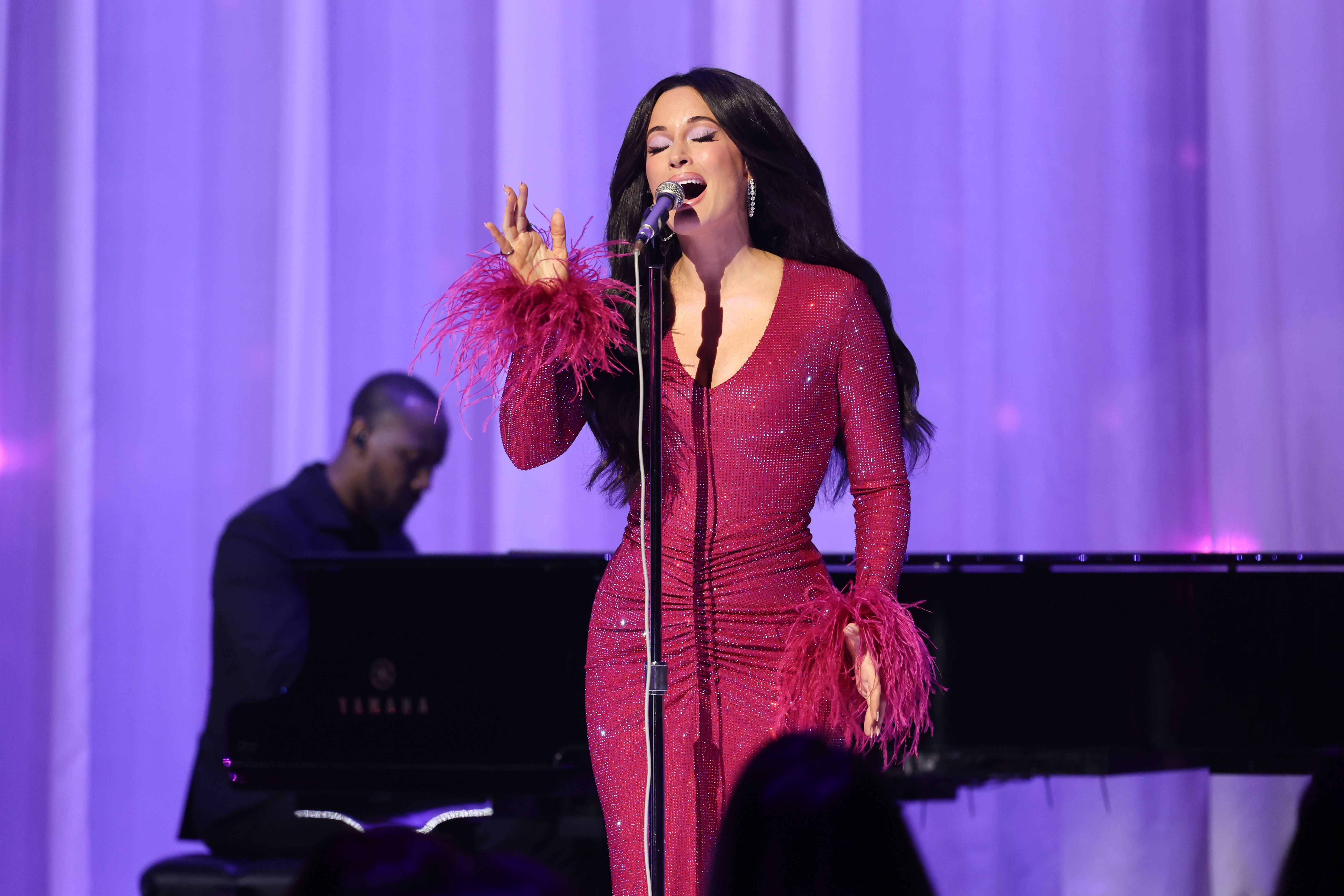 Kacey Musgraves performs on stage at the 2026 MTV Video Music Awards, where she sang Dolly Parton's 'I Will Always Love You' as a tribute.