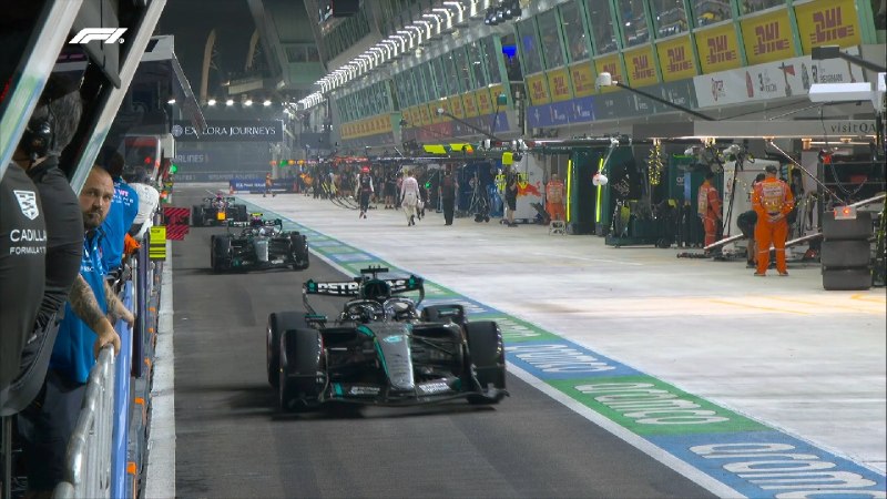 Qualifying gets under way at Marina Bay during the 2026 Singapore Grand Prix weekend.
